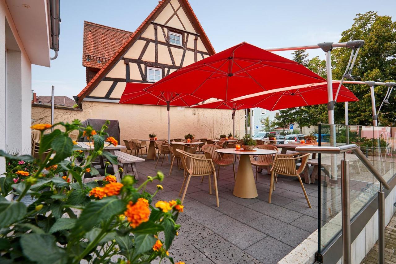 Hotel Goll Pforzheim-Niefern Екстериор снимка