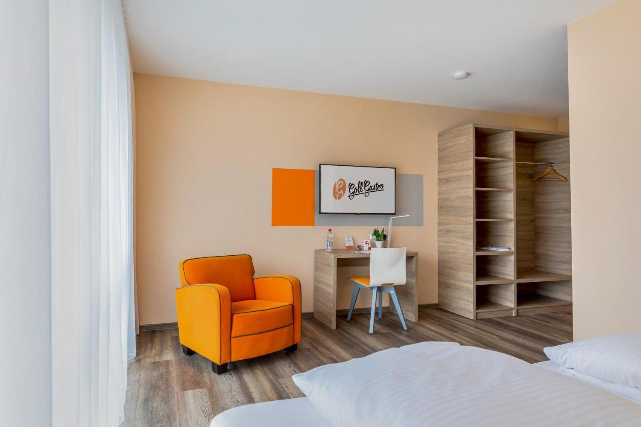 Hotel Goll Pforzheim-Niefern Екстериор снимка